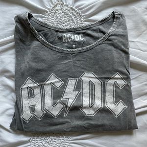 AC/DC gray t (Size S)